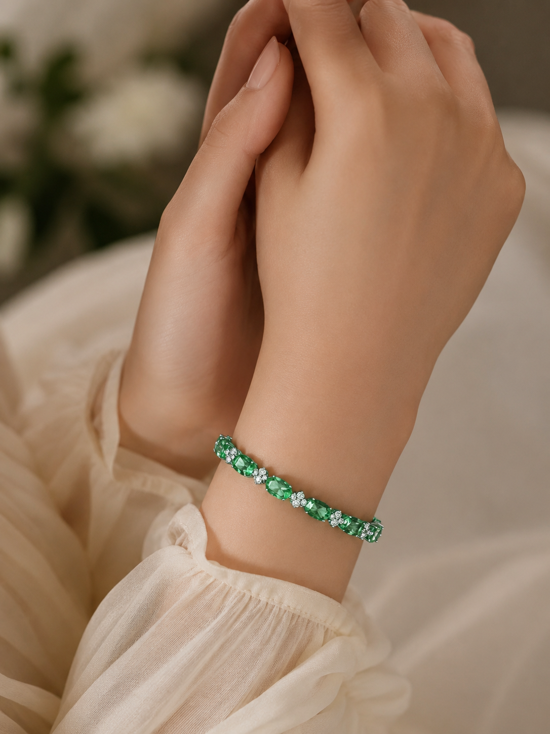 Emerald Green Crystal Beaded Bracelet with Sparkling Silver Accents - Image 2